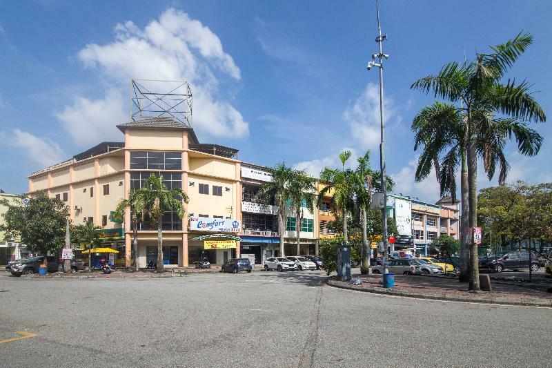 Super Oyo 828 Comfort Hotel Shah Alam Exterior photo